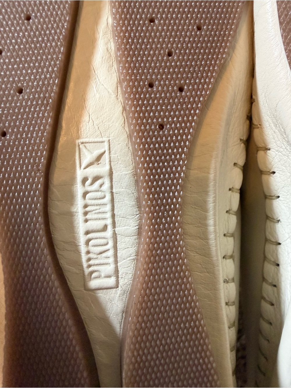 Pikolinos Cream Leather Slip-On driving Loafers - Picture 7 of 9